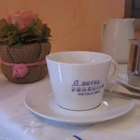 Hotel Paradiso 3*