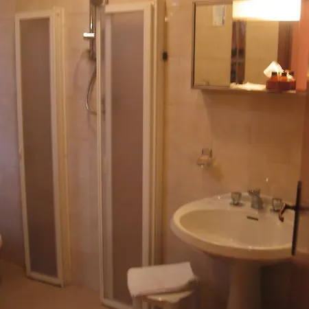 Hotel Paradiso